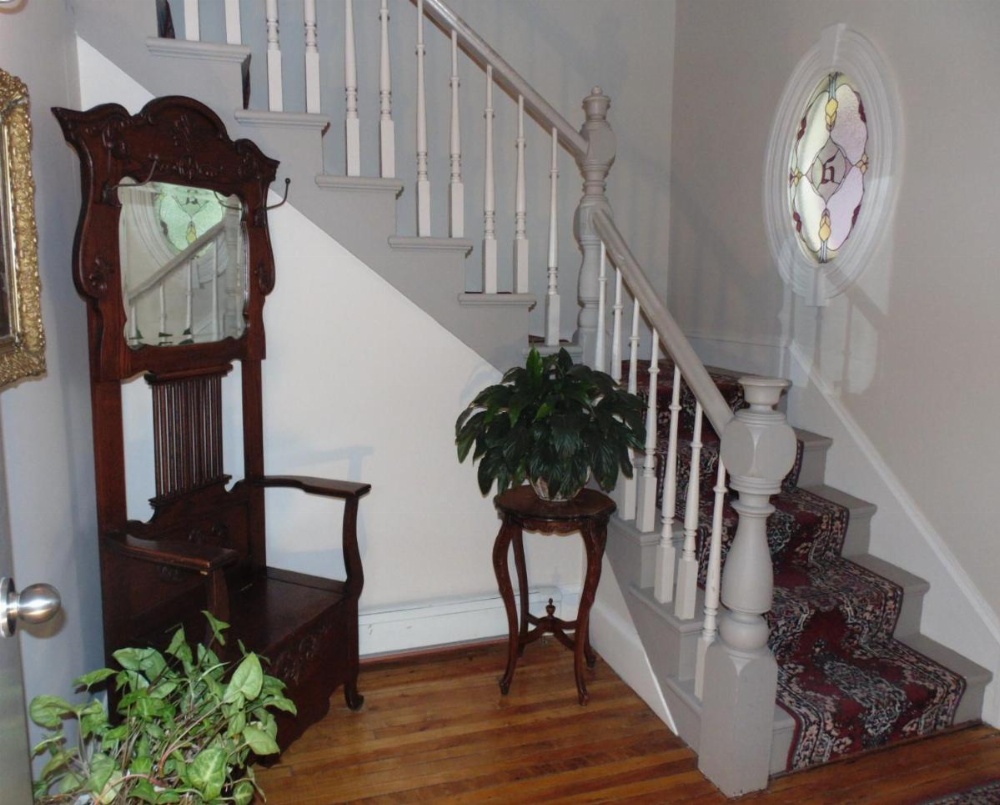 Hillcrest Hall Country Inn Image 26